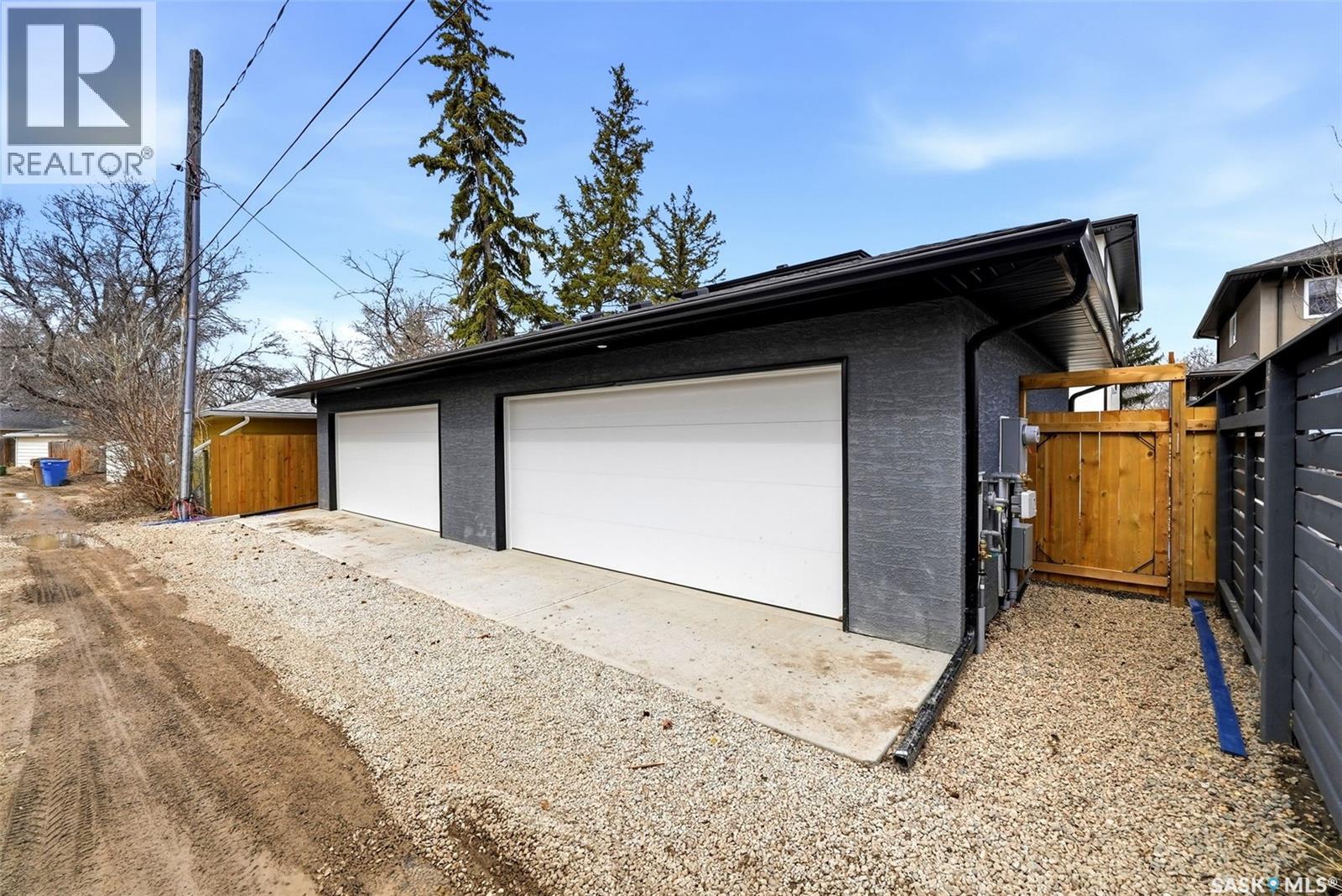 3917 Qu'appelle Drive Property Photo 44