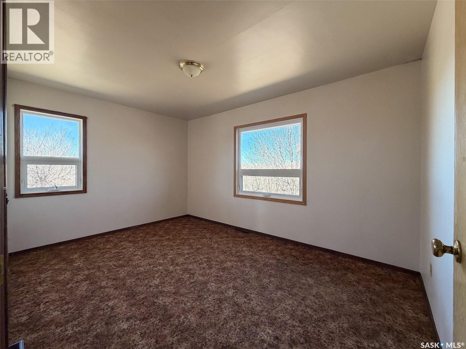 Eastend Wills Acreage Property Photo 18