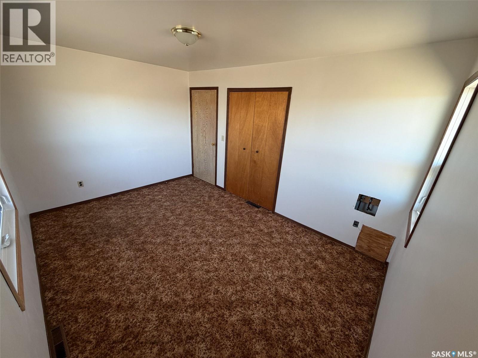 Eastend Wills Acreage Property Photo 19