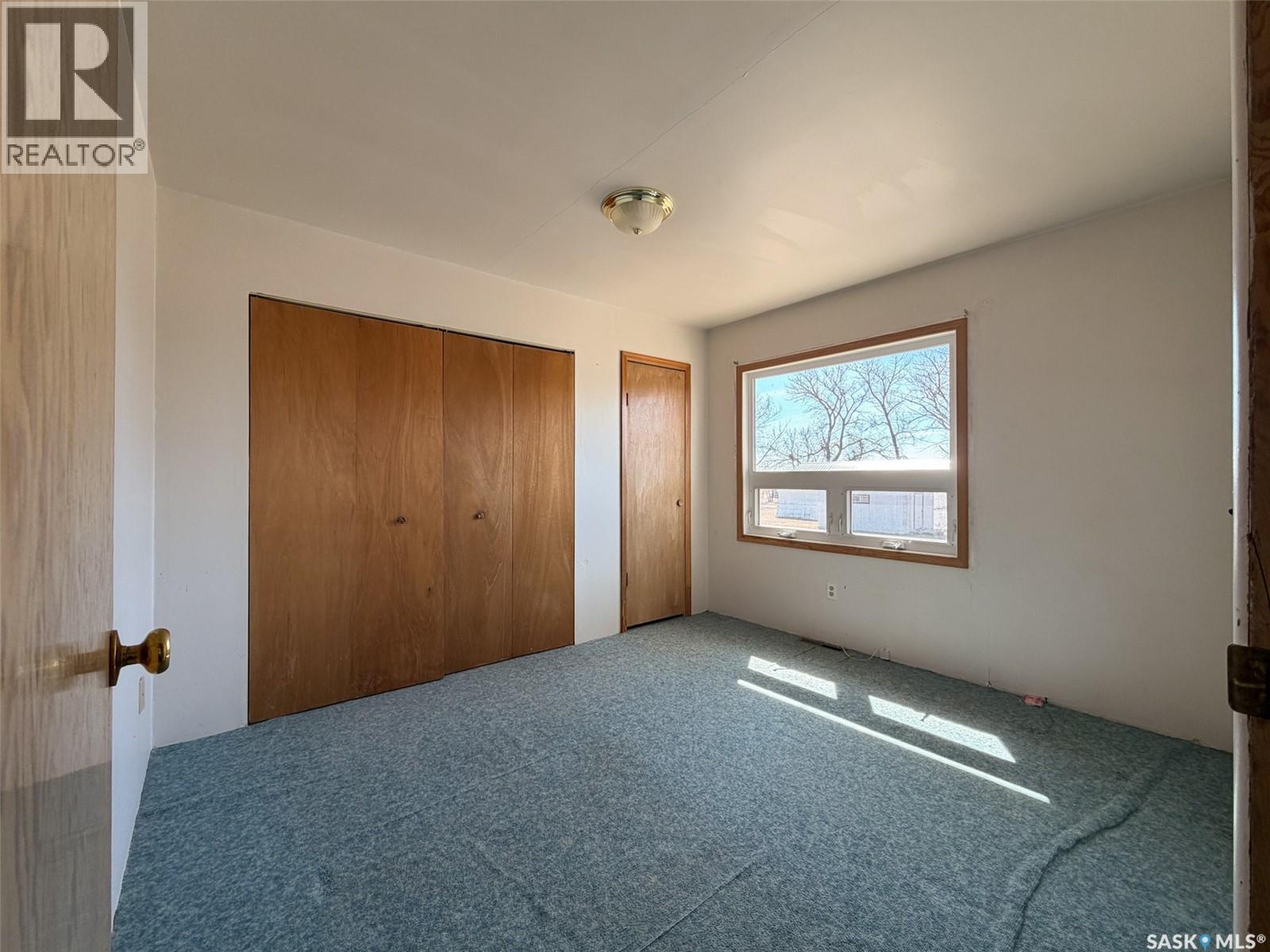 Eastend Wills Acreage Property Photo 22