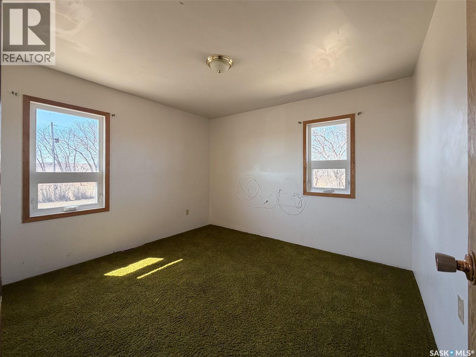 Eastend Wills Acreage Property Photo 24