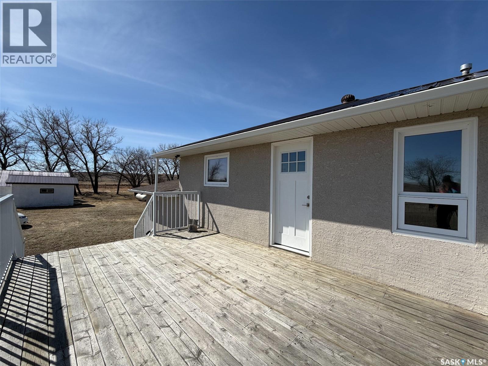 Eastend Wills Acreage Property Photo 37