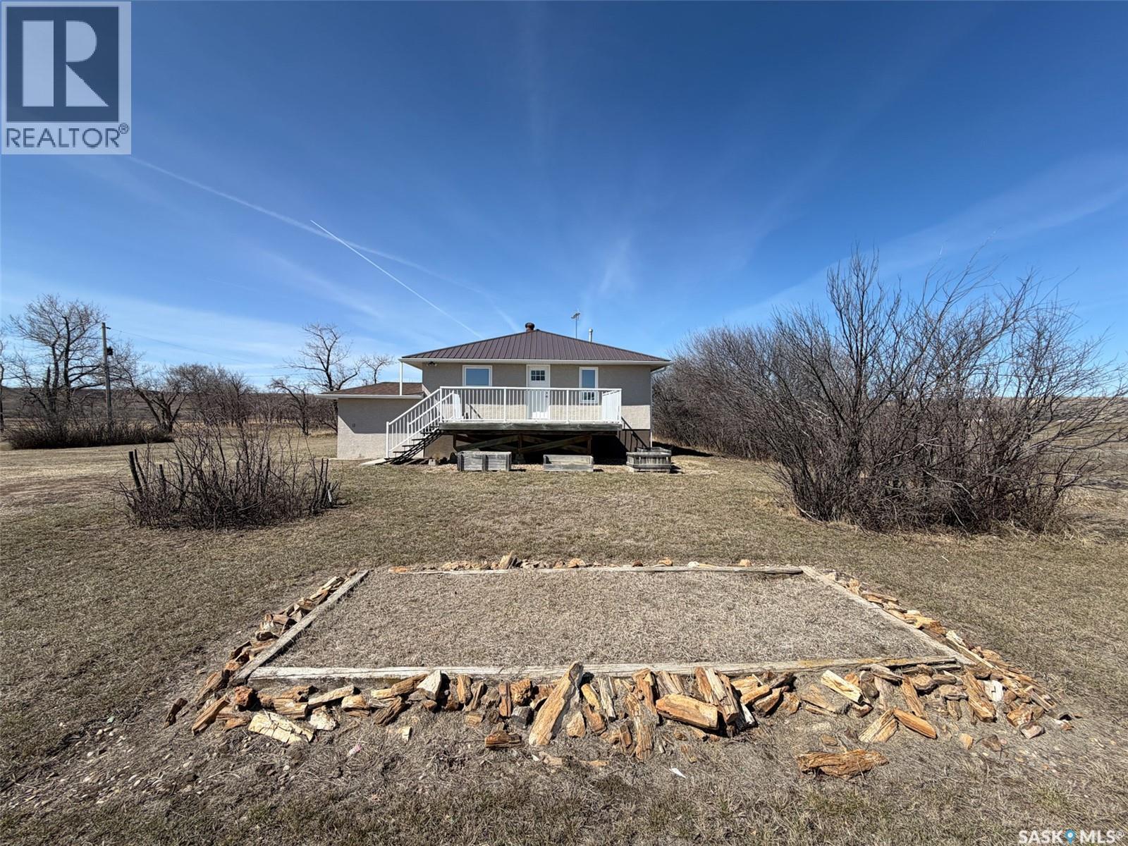Eastend Wills Acreage Property Photo 40