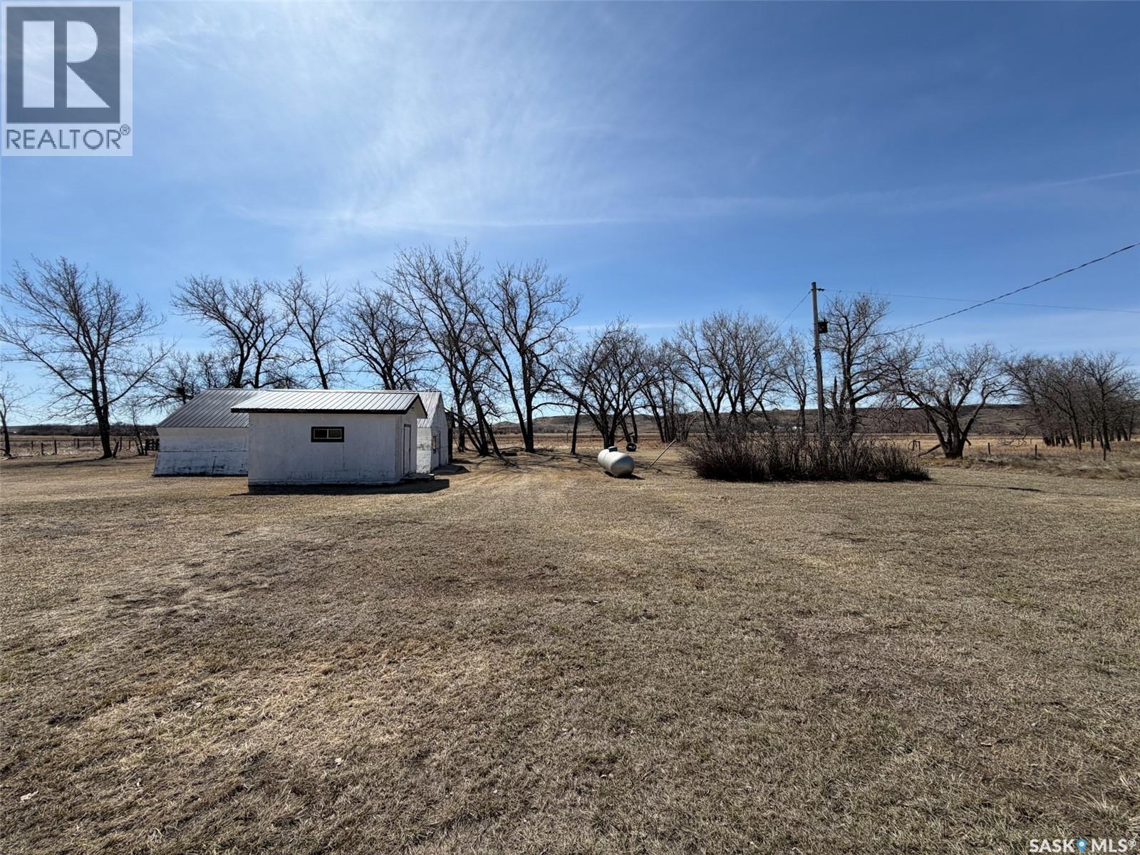 Eastend Wills Acreage Property Photo 43