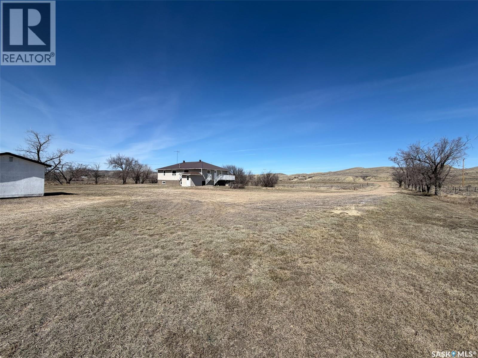 Eastend Wills Acreage Property Photo 48