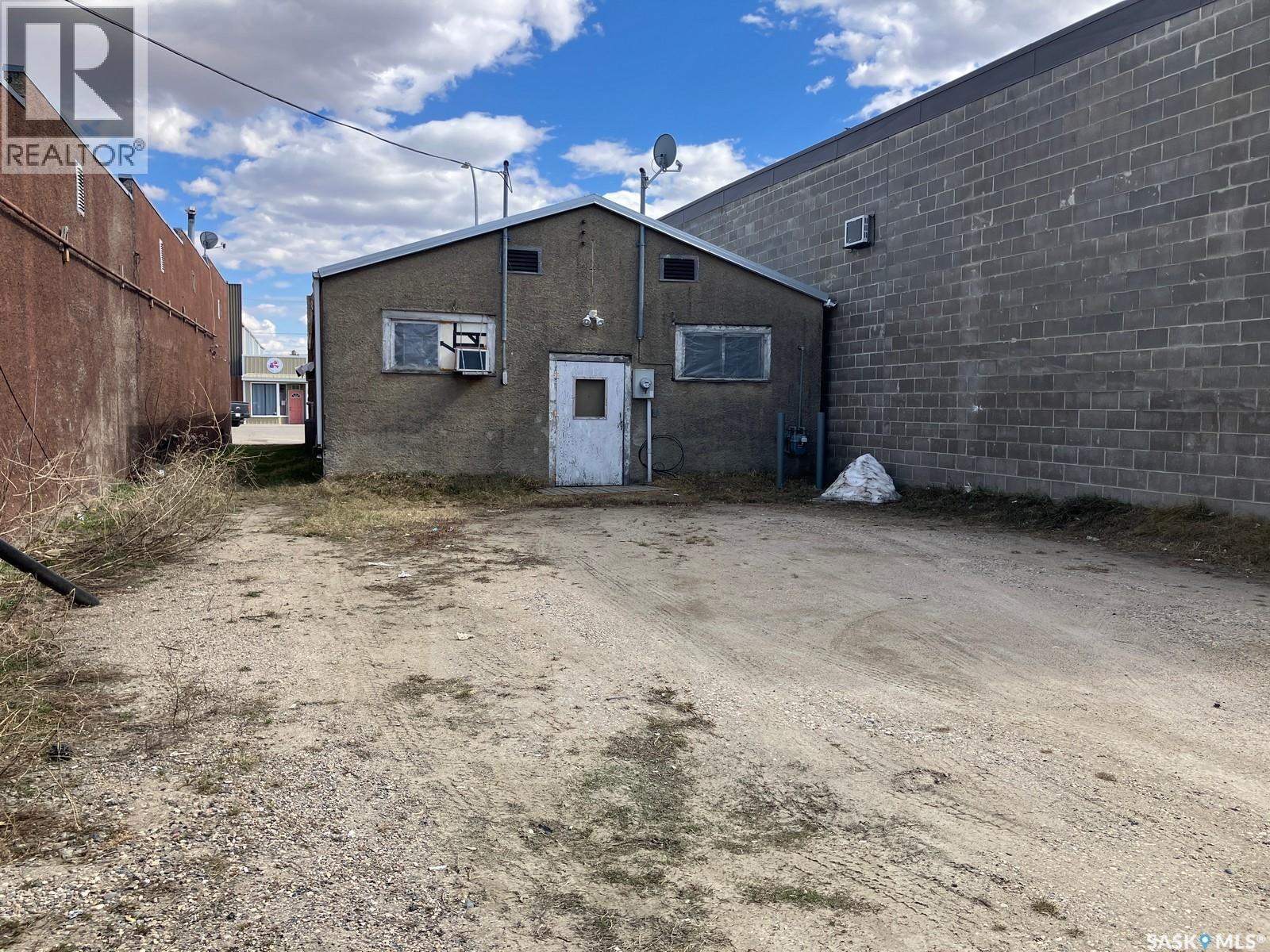 107 1st Avenue E Property Photo 19