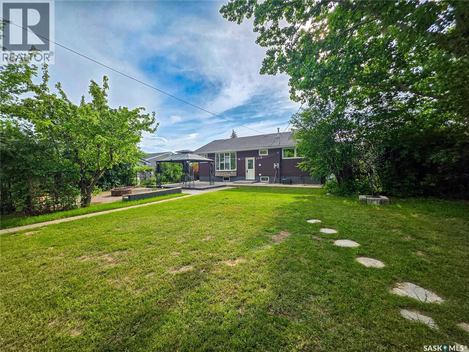 820 Scotia Street Property Photo 4