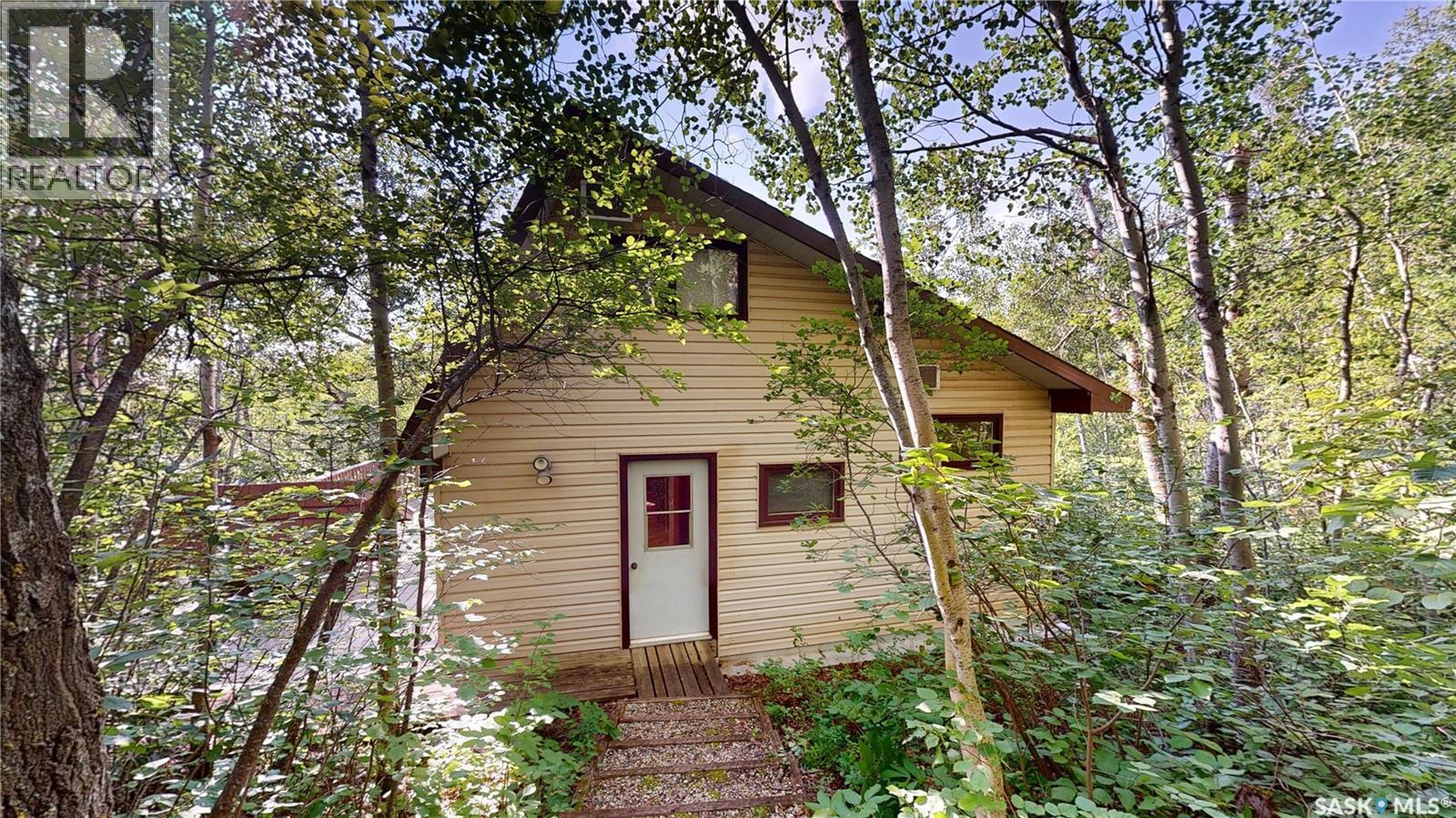 183 Wayweychapow Drive Property Photo 2