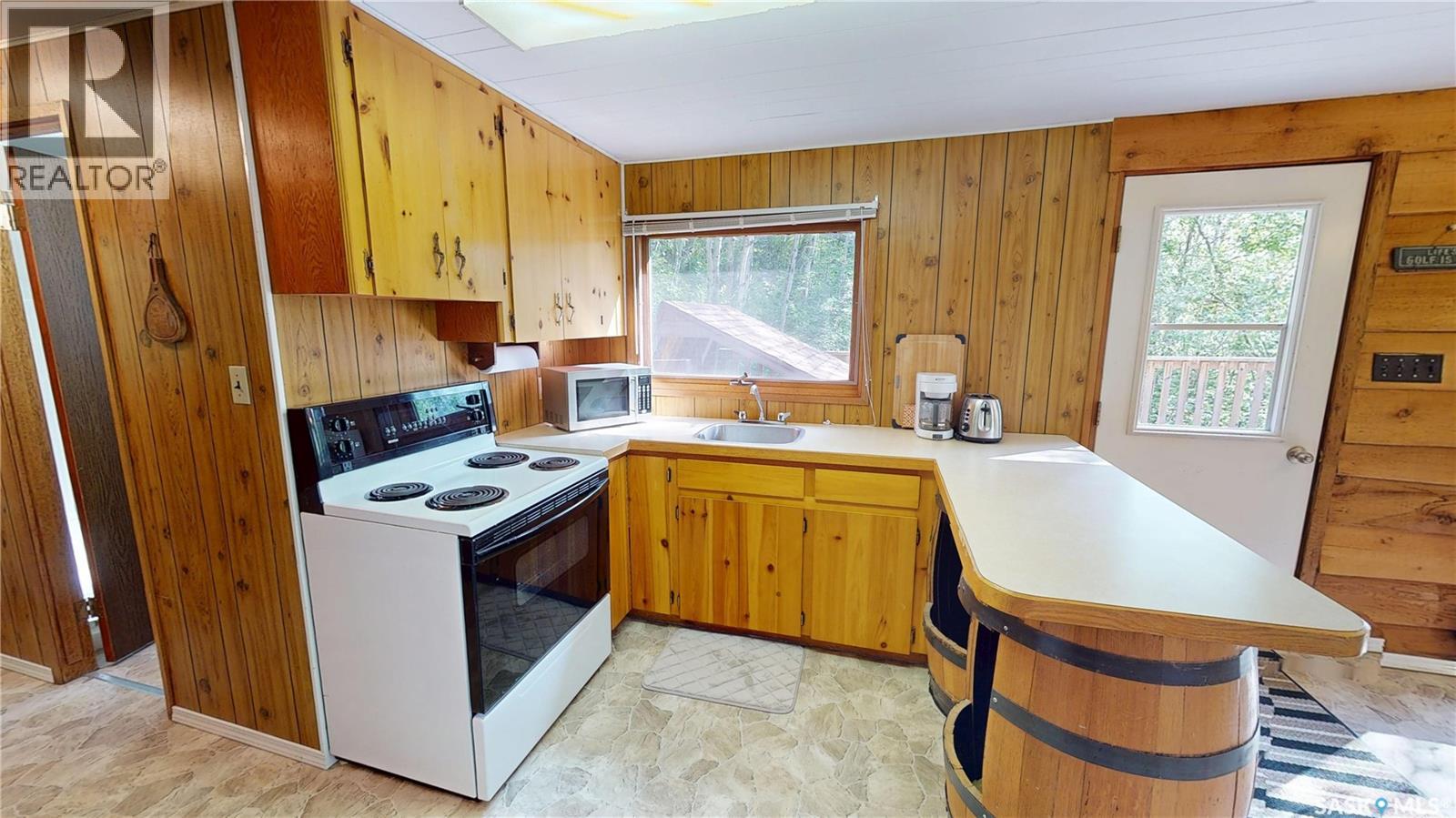 183 Wayweychapow Drive Property Photo 8