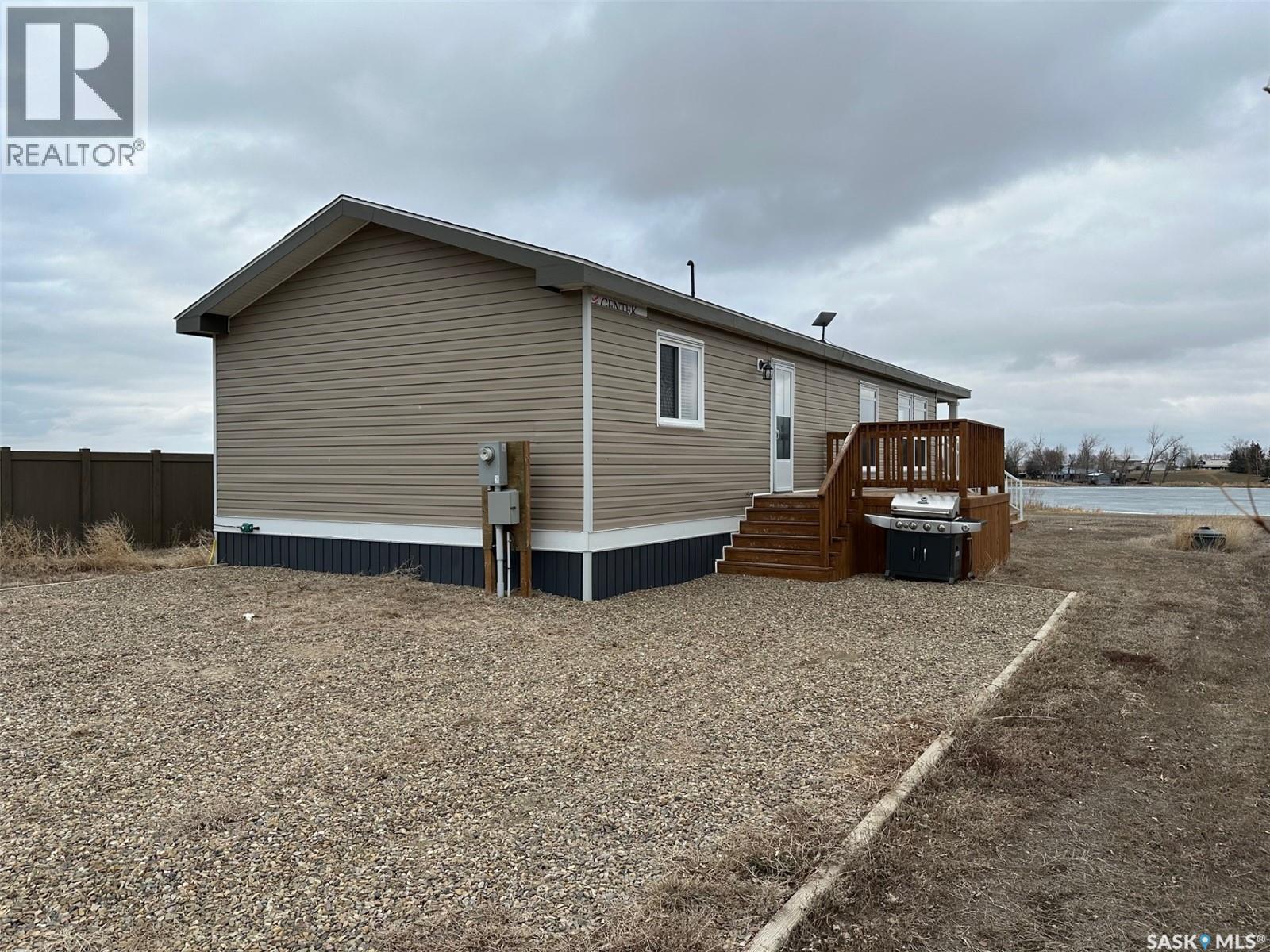 9 Lakeshore Drive Property Photo 2