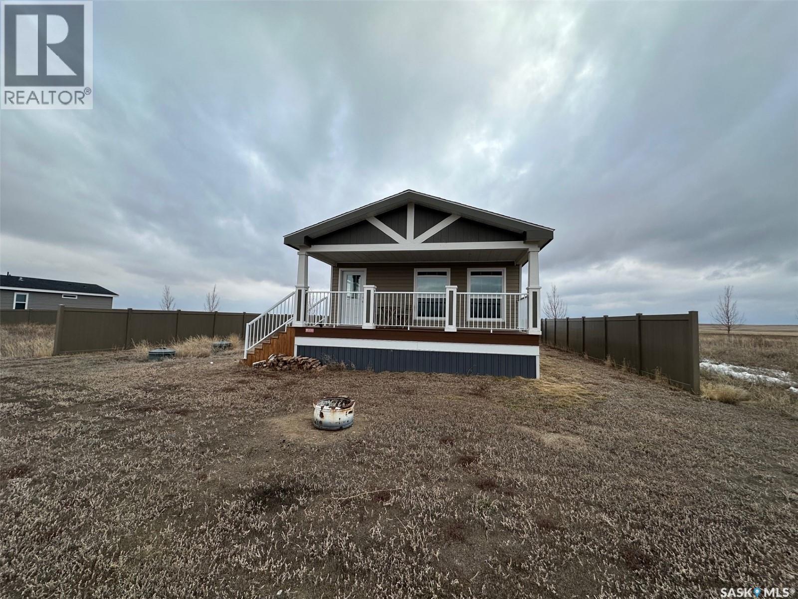 9 Lakeshore Drive Property Photo 3