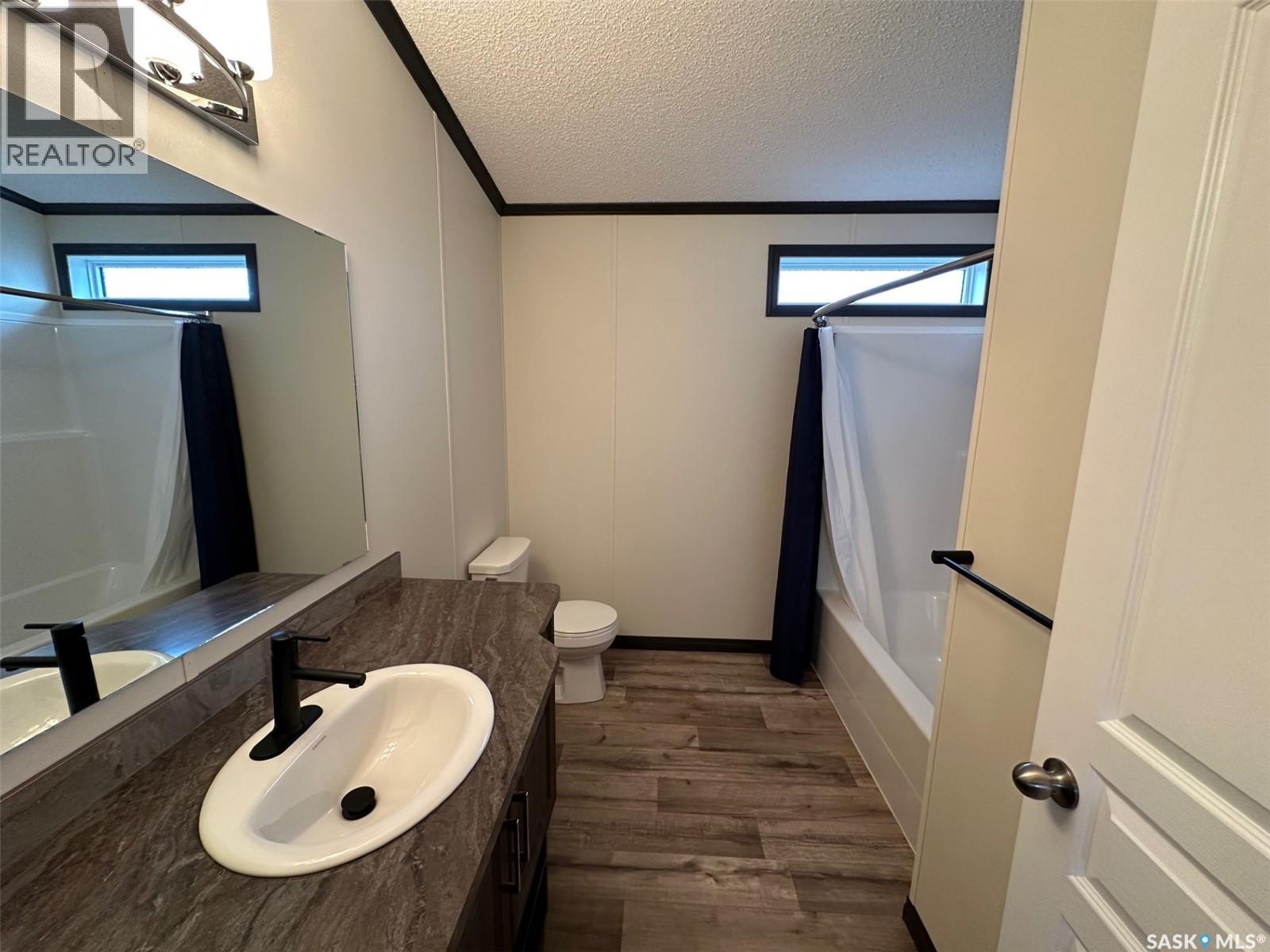 9 Lakeshore Drive Property Photo 12