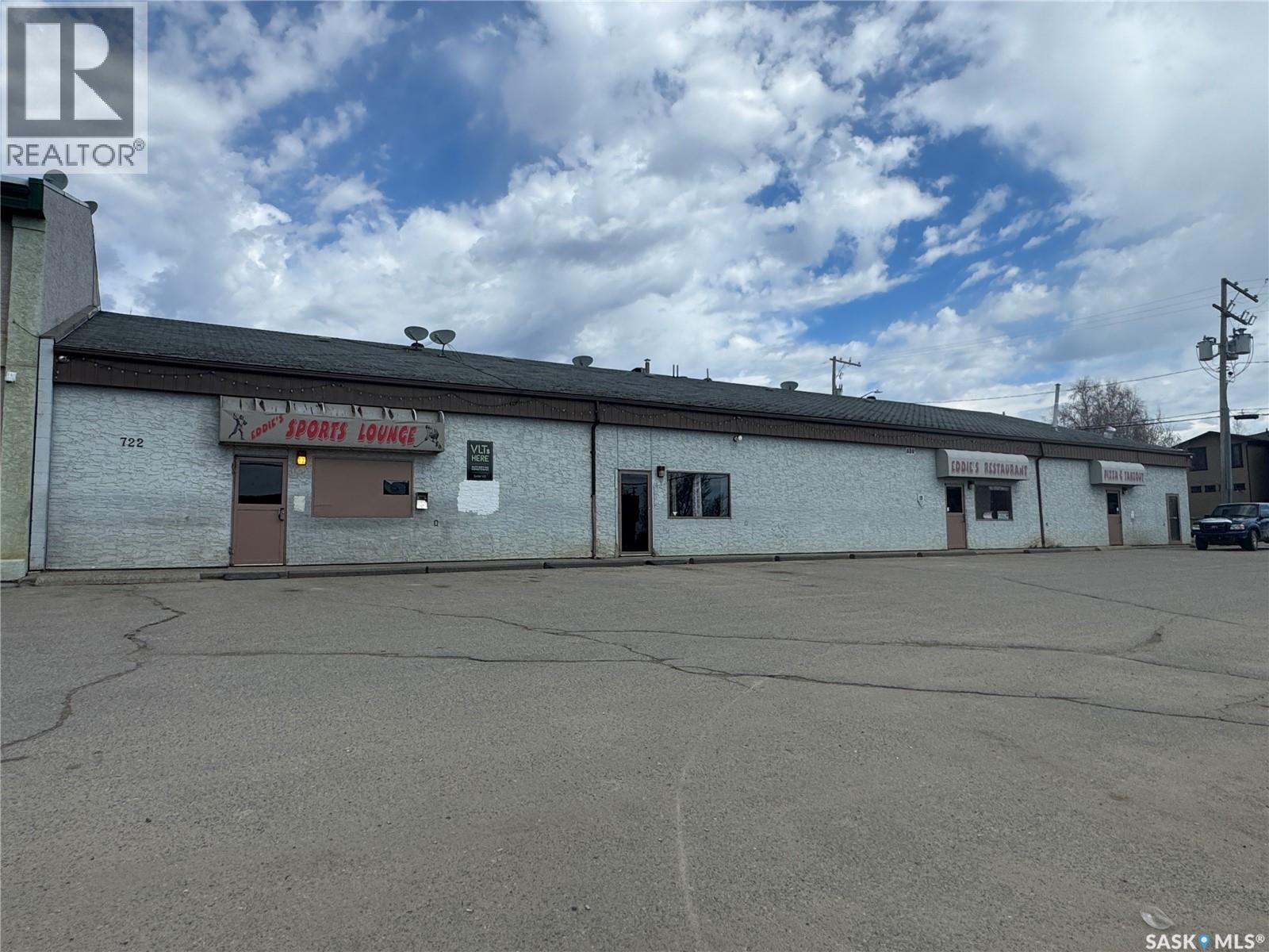 722 La Ronge Avenue Photo de la propriété 1