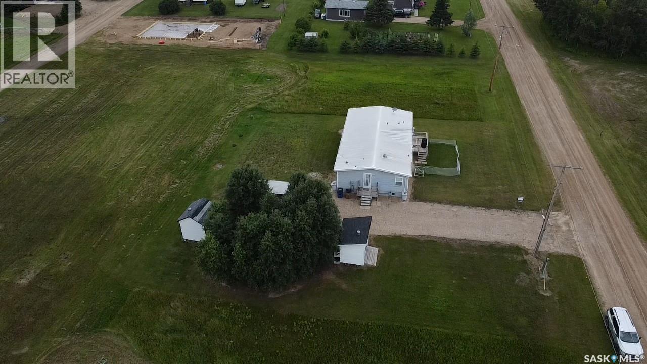316 1st Street W Property Photo 6