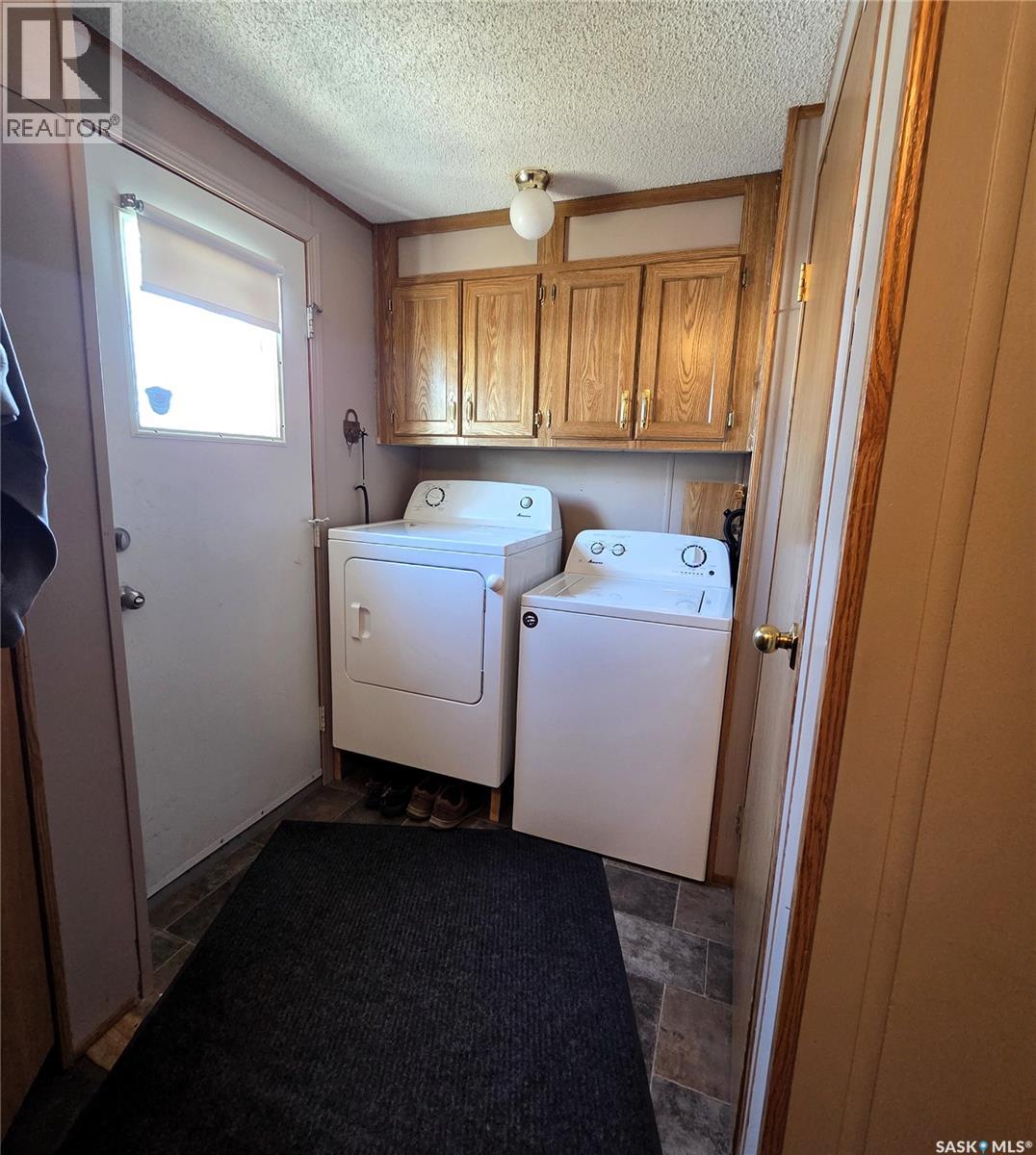 316 1st Street W Property Photo 10
