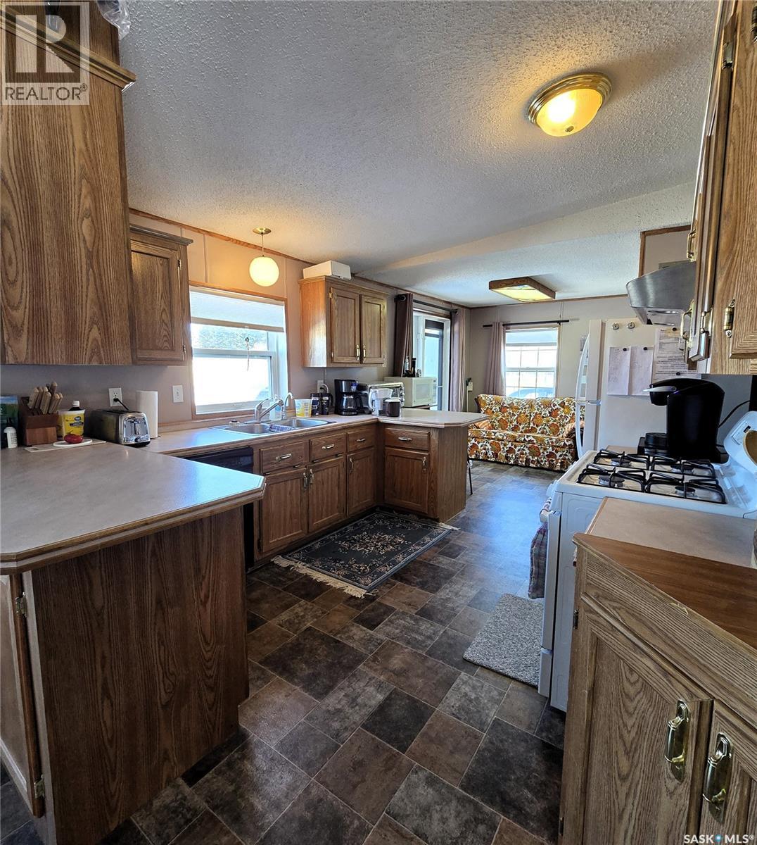 316 1st Street W Property Photo 16