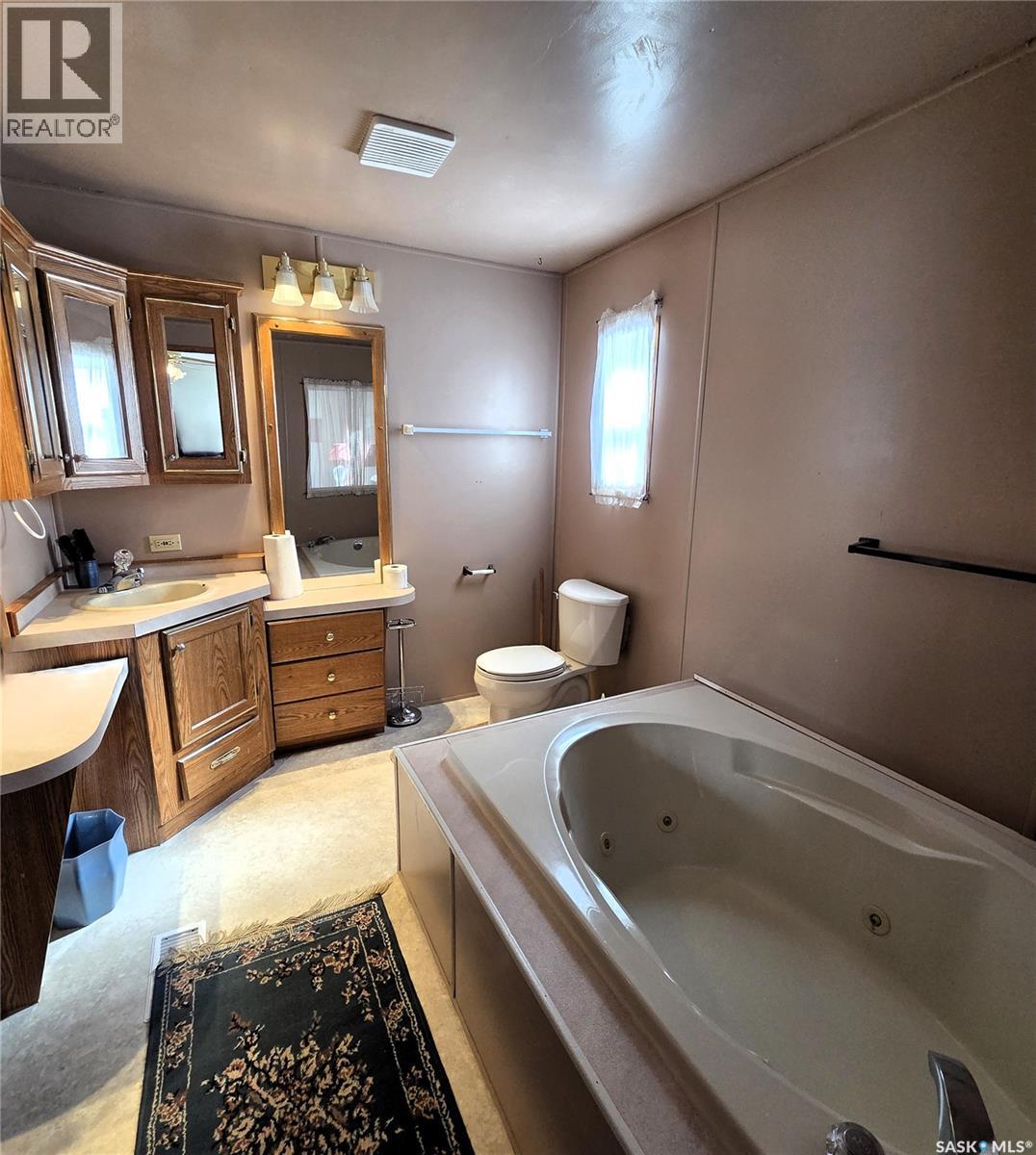 316 1st Street W Property Photo 24