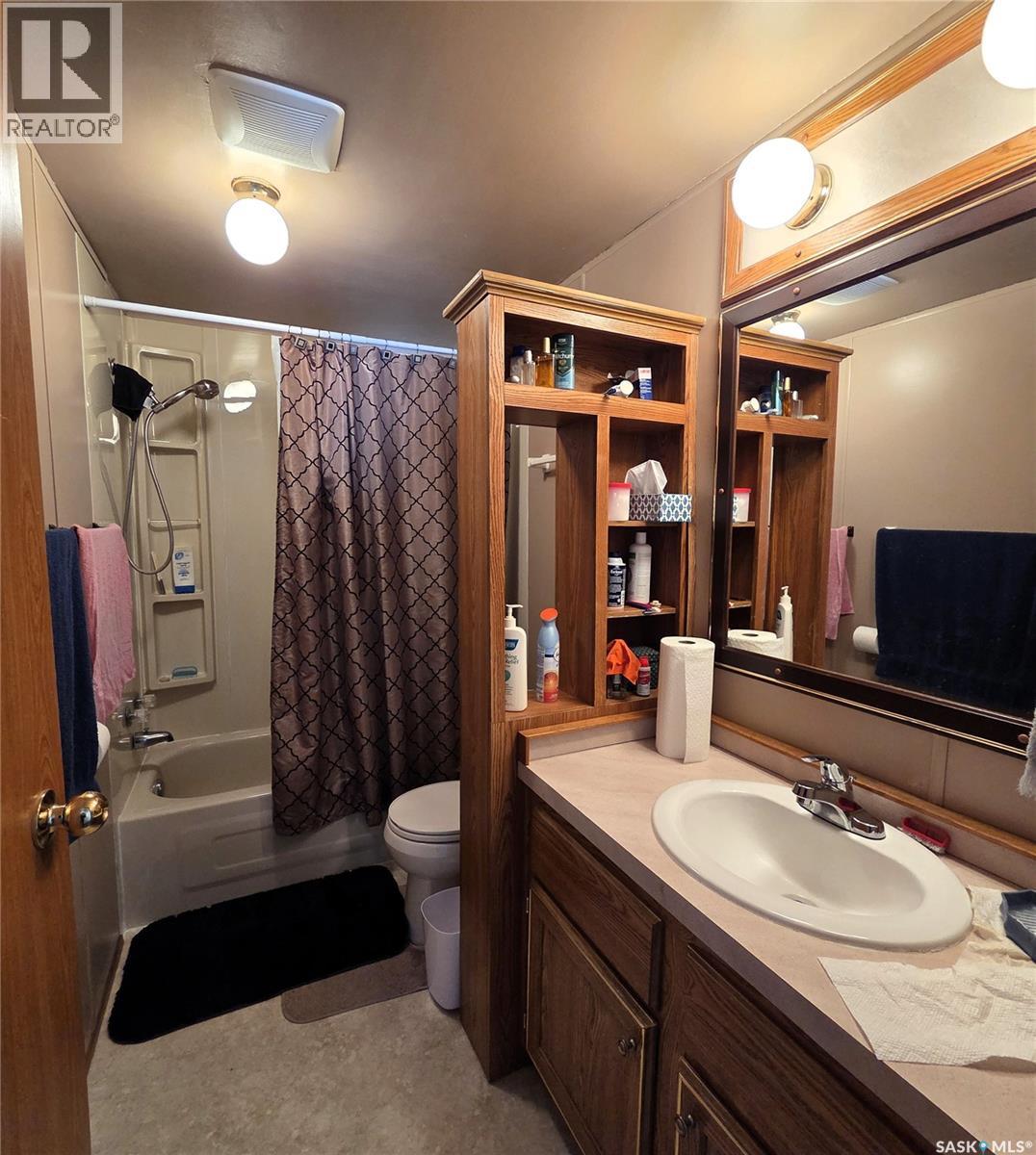 316 1st Street W Property Photo 26