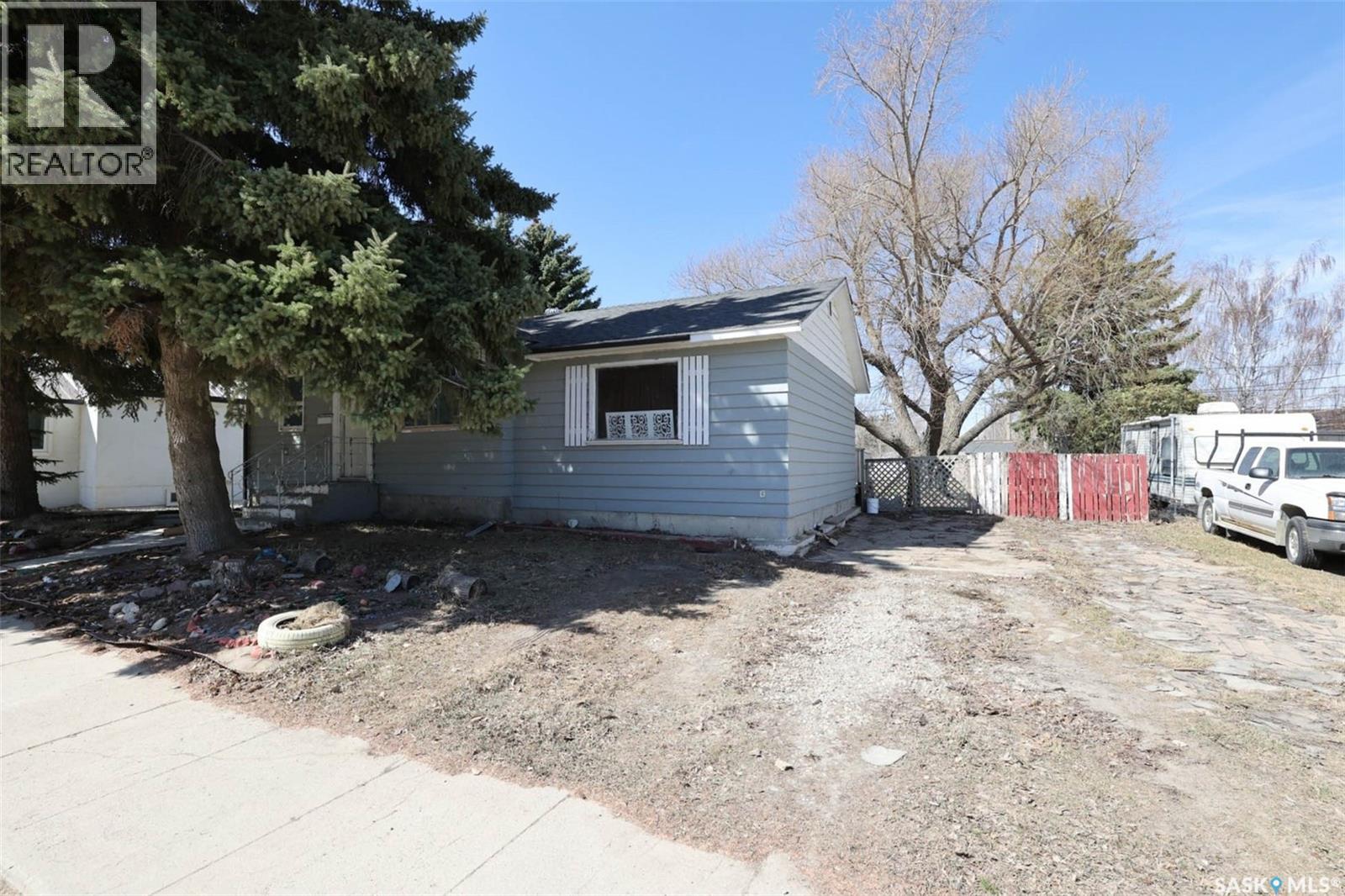 211 Main Street Property Photo 1