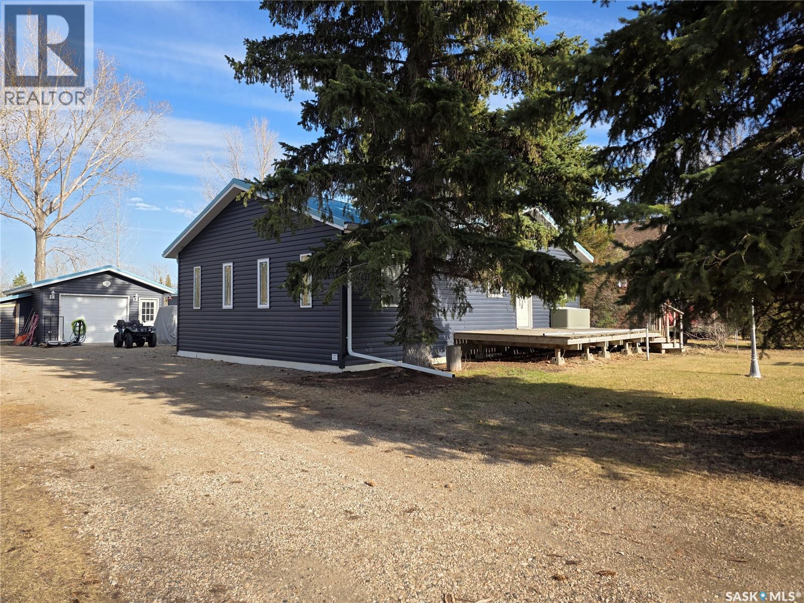 539 Mistusinne Crescent Property Photo 4