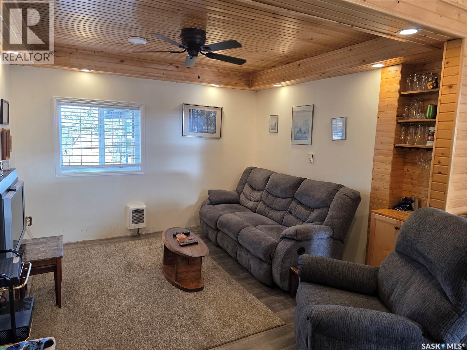 539 Mistusinne Crescent Property Photo 15