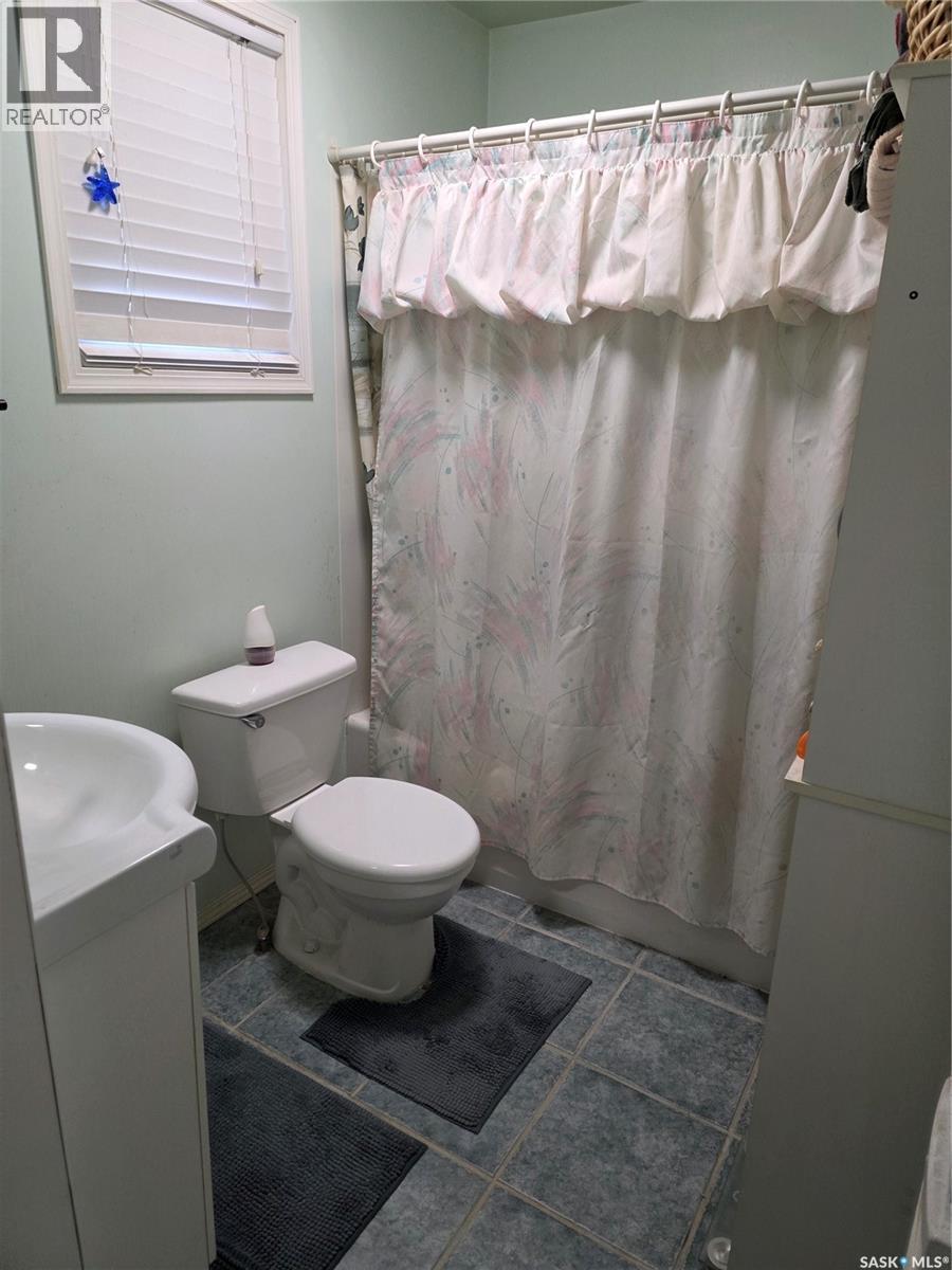 539 Mistusinne Crescent Property Photo 21
