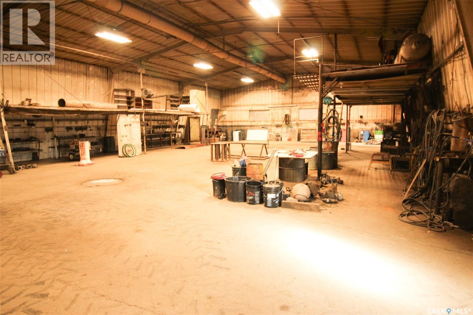8241 Range Road Property Photo 15