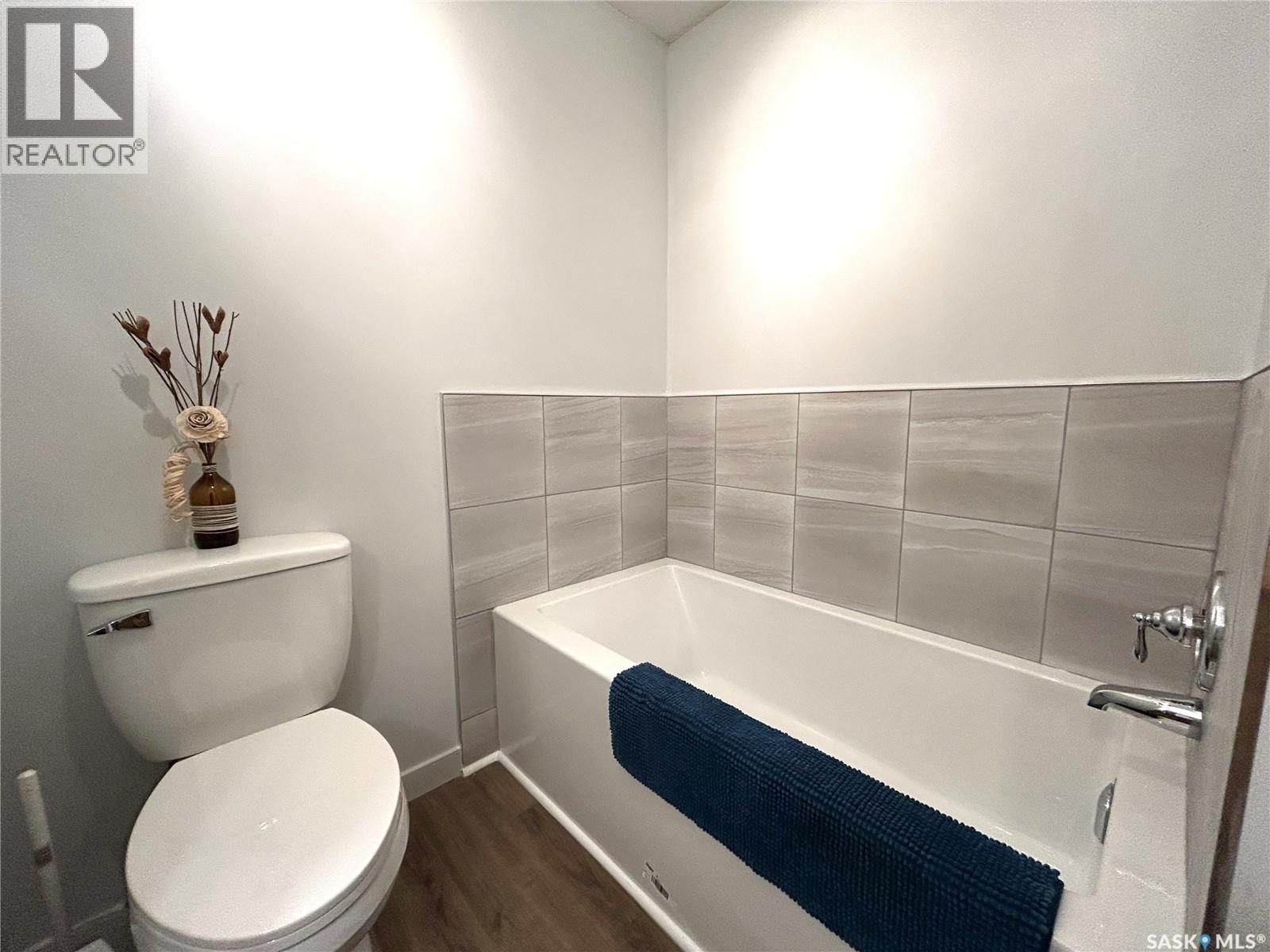 404 5th Street N Property Photo 11