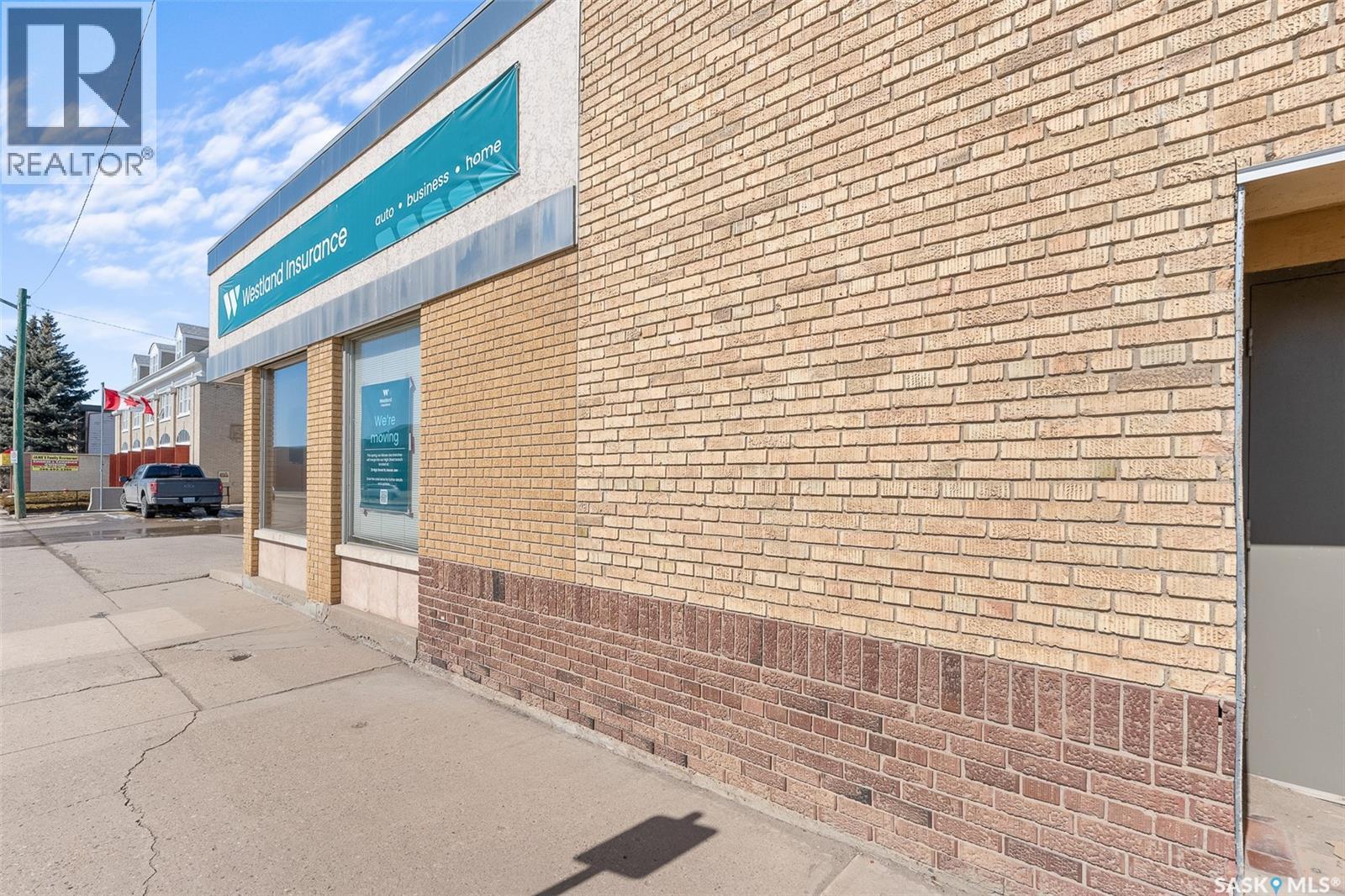 A 100 Fairford Street W Property Photo 24