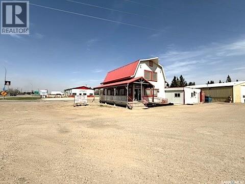 102 6 Highway N Property Photo 1