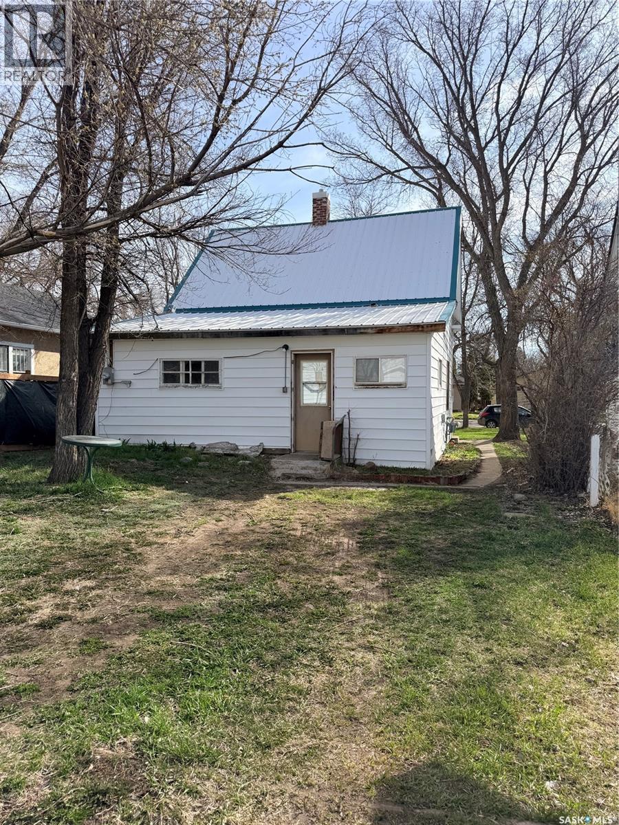 573 Centre Street Property Photo 18