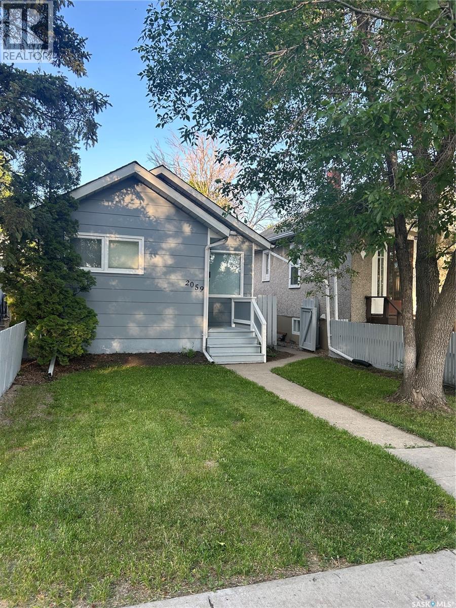 2059 McDonald STREET Property Photo 1