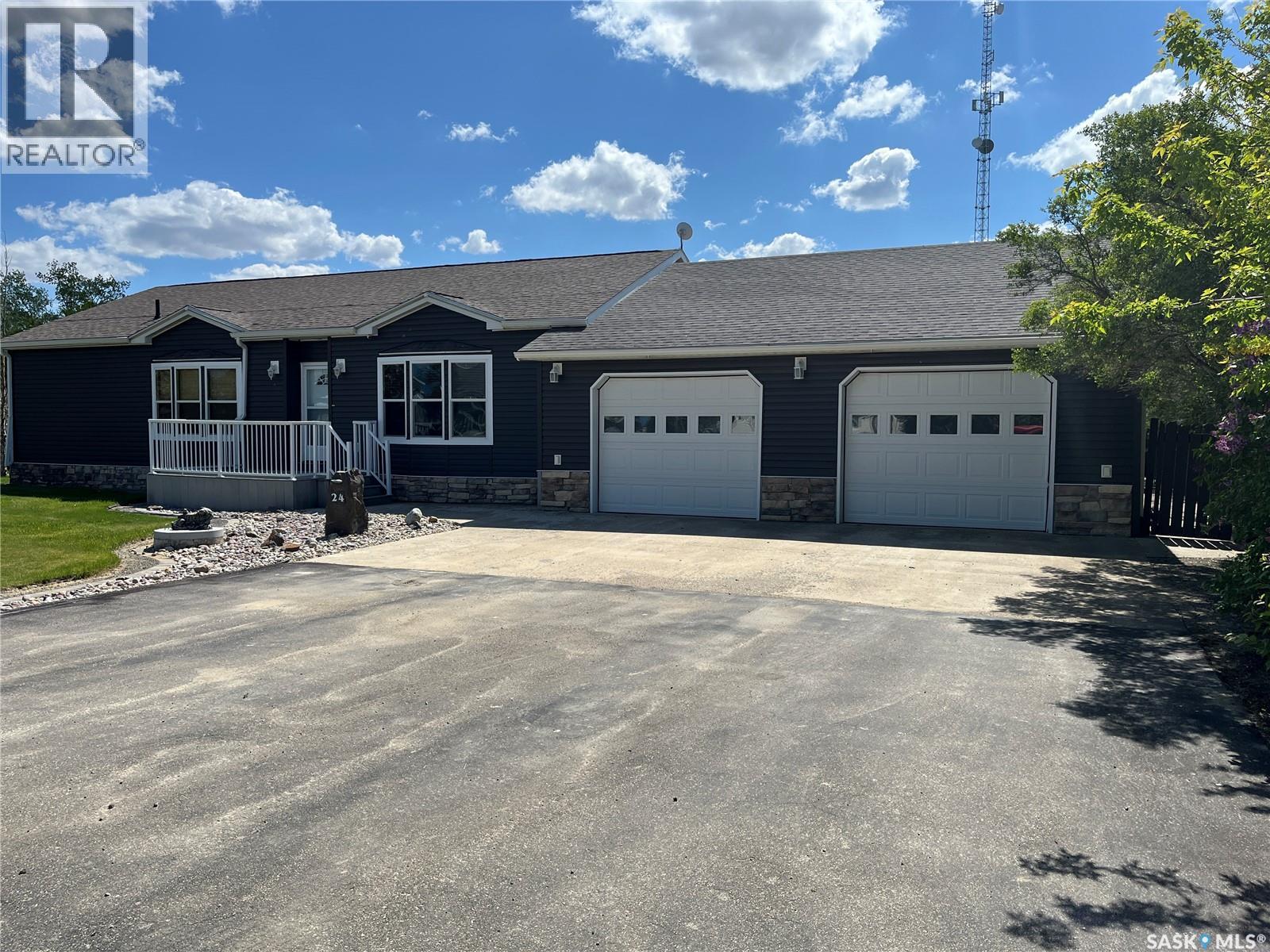24 Hall Street Property Photo 1