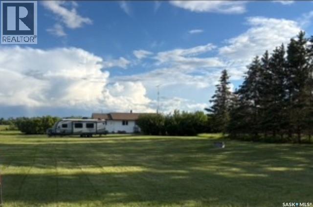 Pawliw Acreage Property Photo 1