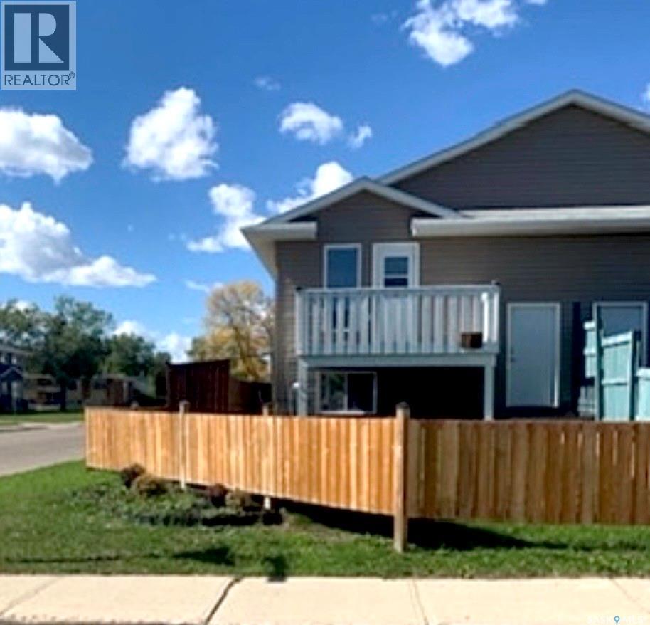 46 Clarke Avenue Property Photo 1