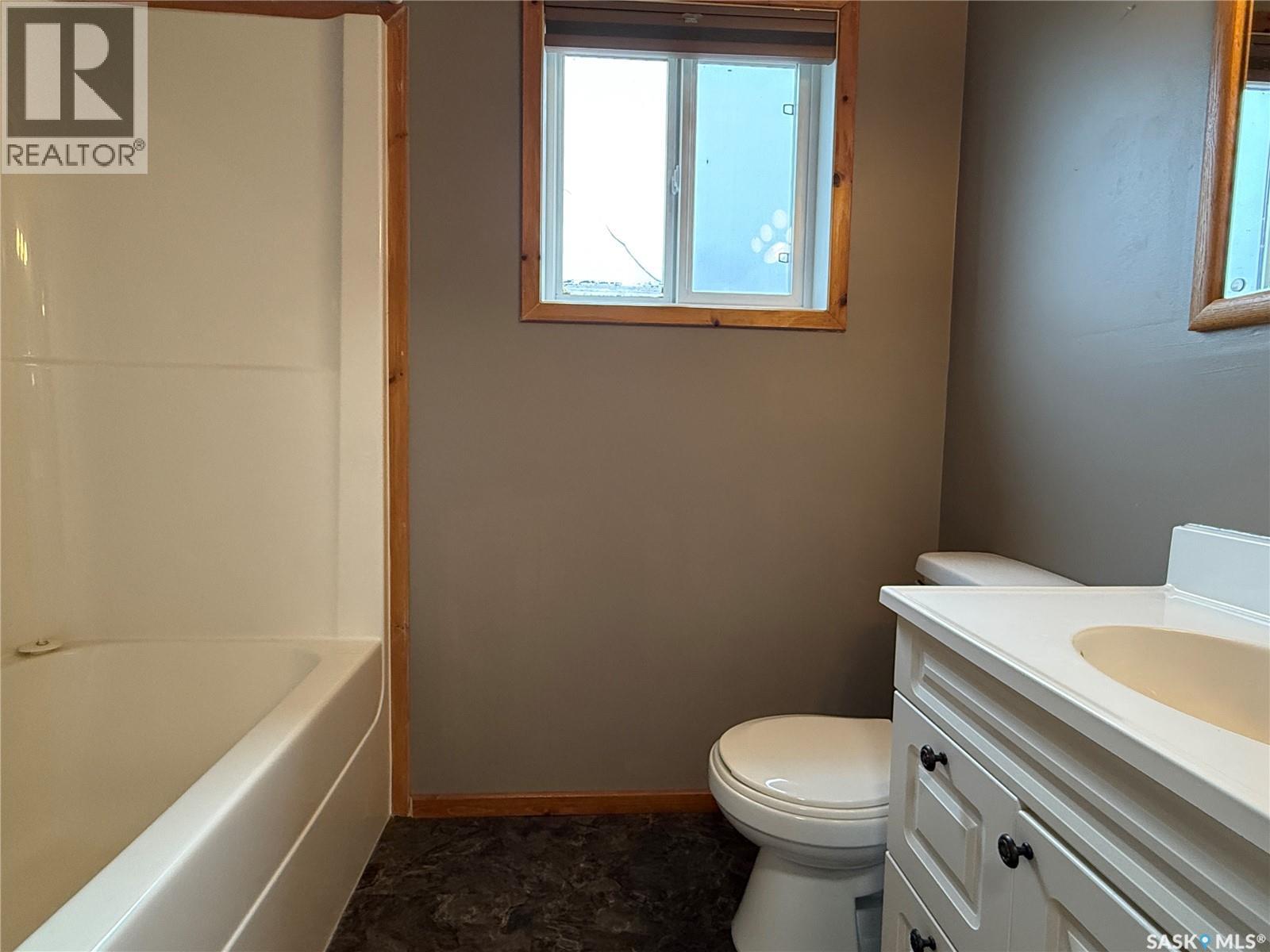 231 Kiezie Channel Drive Property Photo 13
