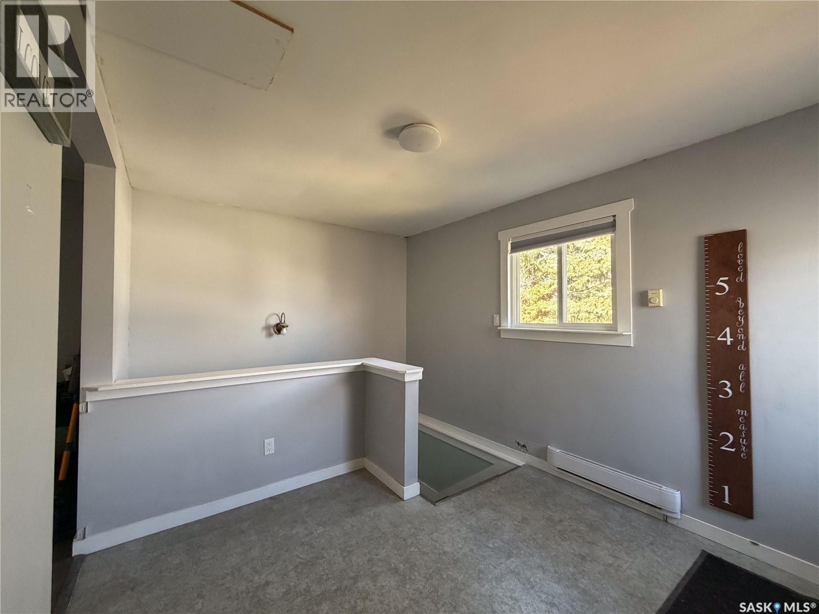 302 Aberdeen Street Property Photo 7