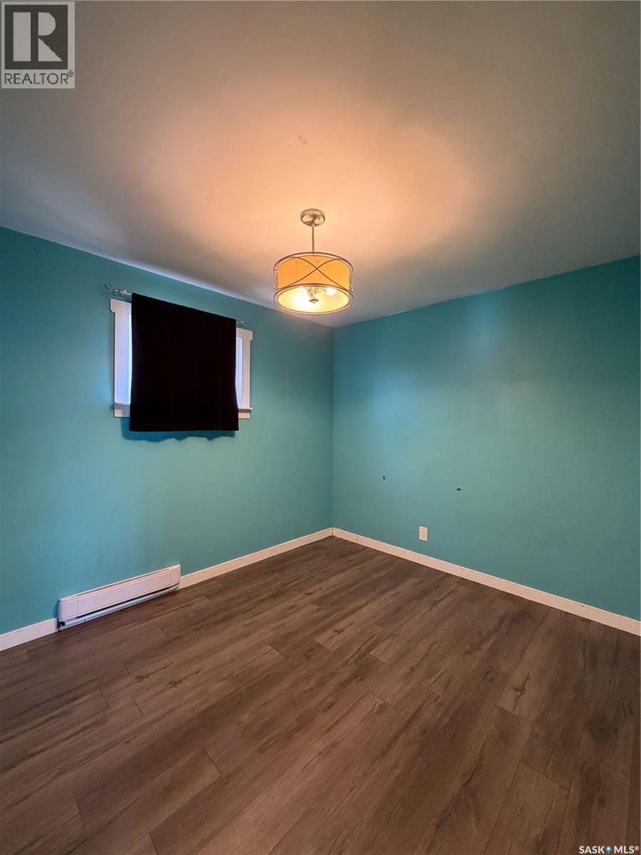 302 Aberdeen Street Property Photo 11
