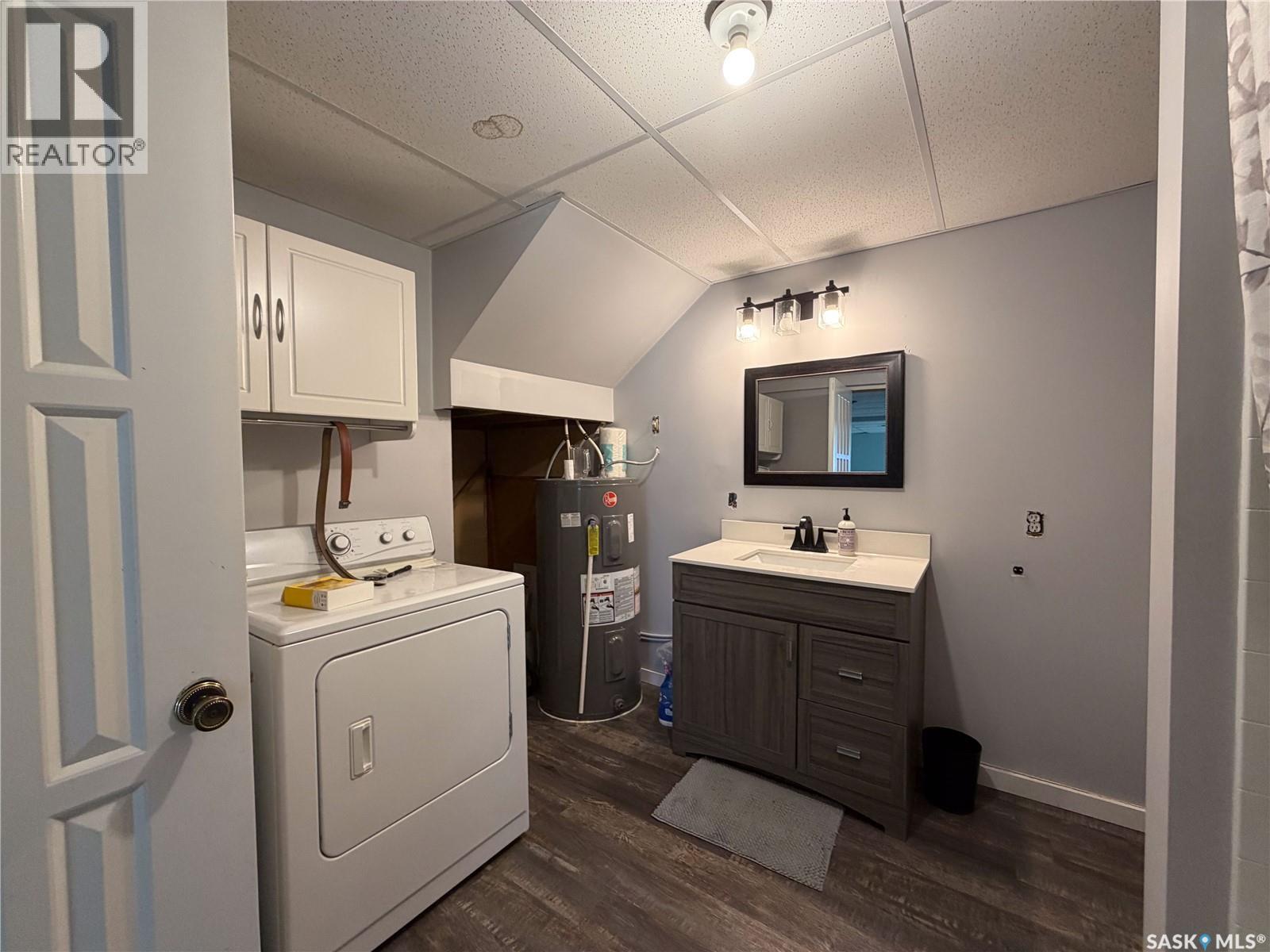 302 Aberdeen Street Property Photo 24