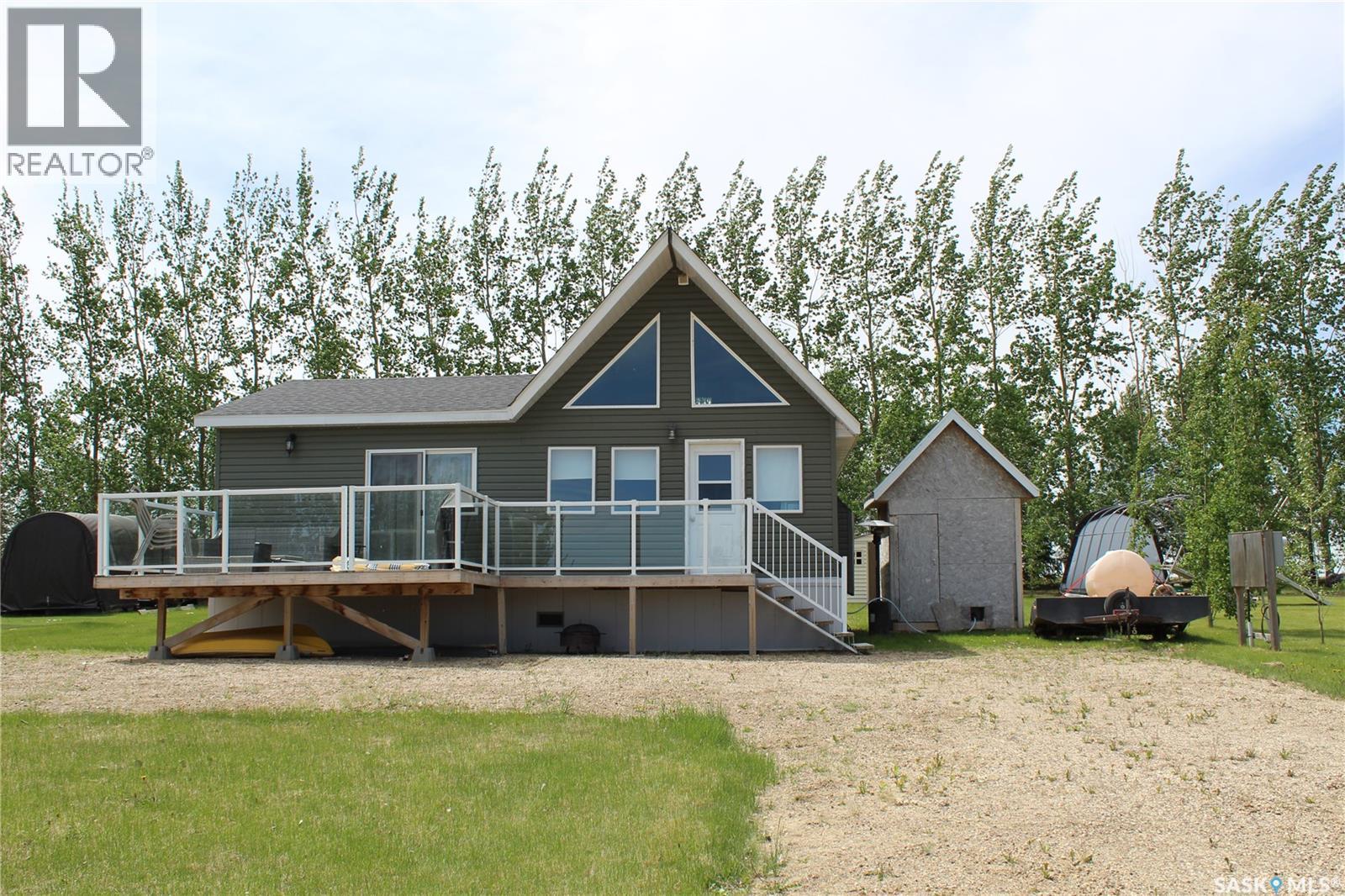 106 Lakeshore Drive Property Photo 2