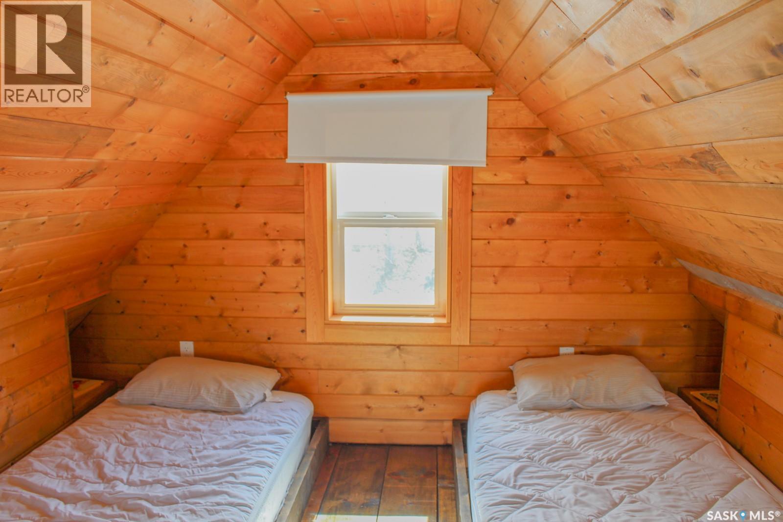 106 Lakeshore Drive Property Photo 11