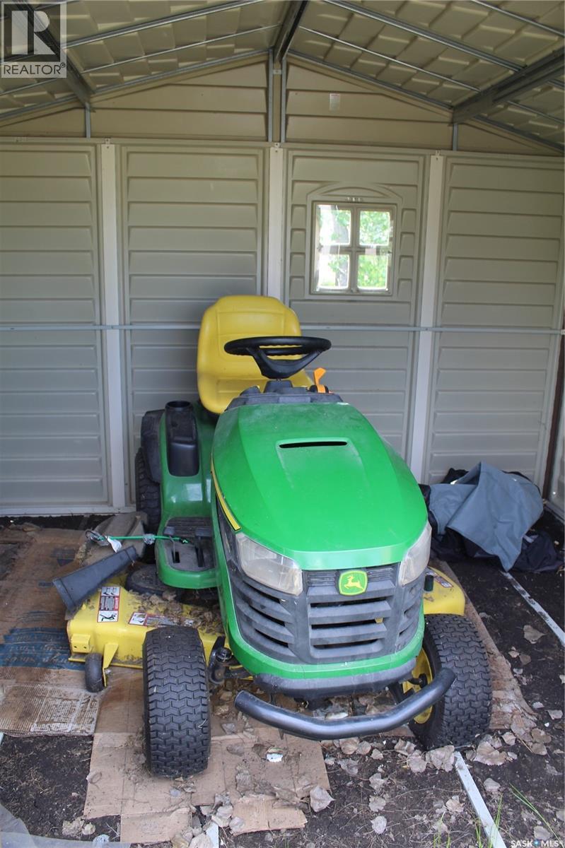 106 Lakeshore Drive Property Photo 20