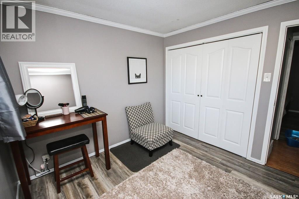 646 Albert Street Property Photo 16
