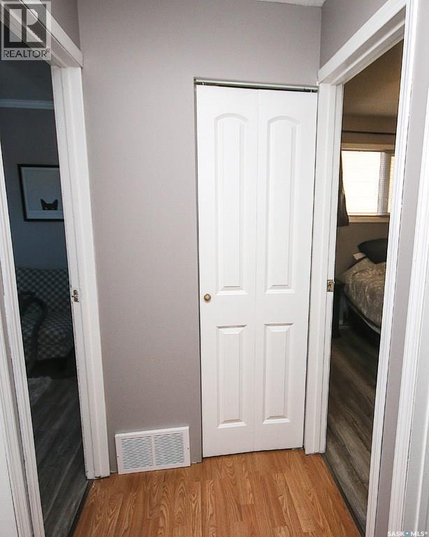 646 Albert Street Property Photo 25