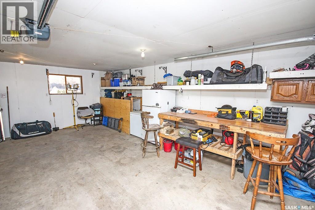 646 Albert Street Property Photo 33