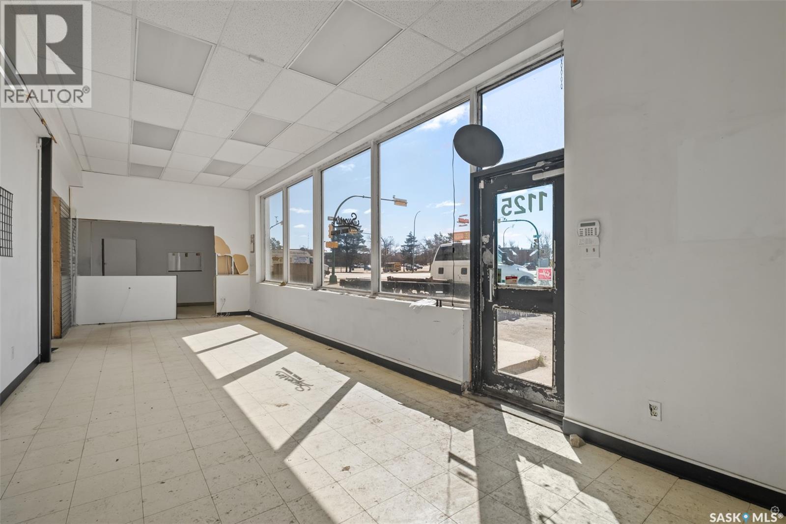 1125 2nd Avenue W Property Photo 15