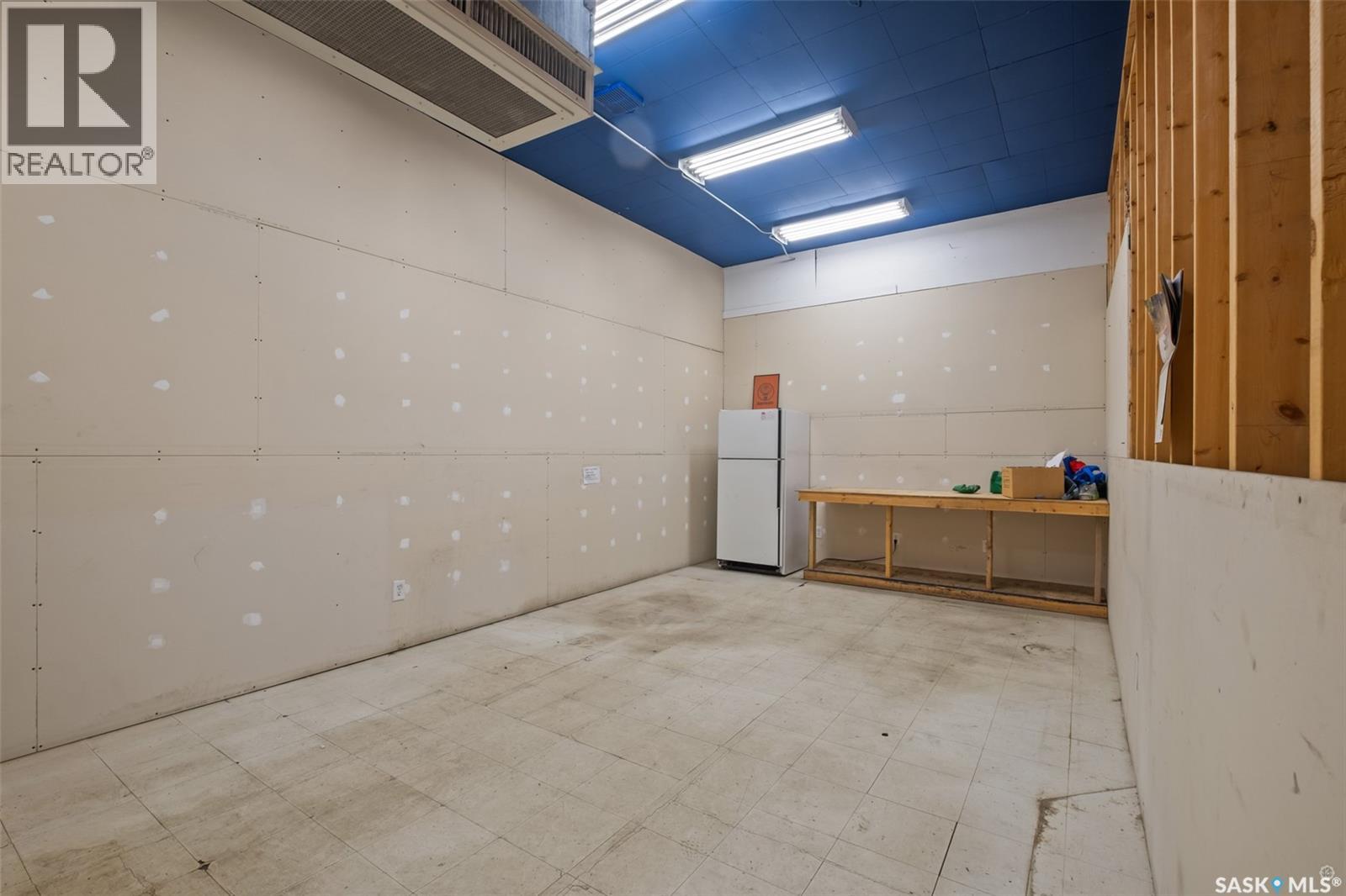 1125 2nd Avenue W Property Photo 19