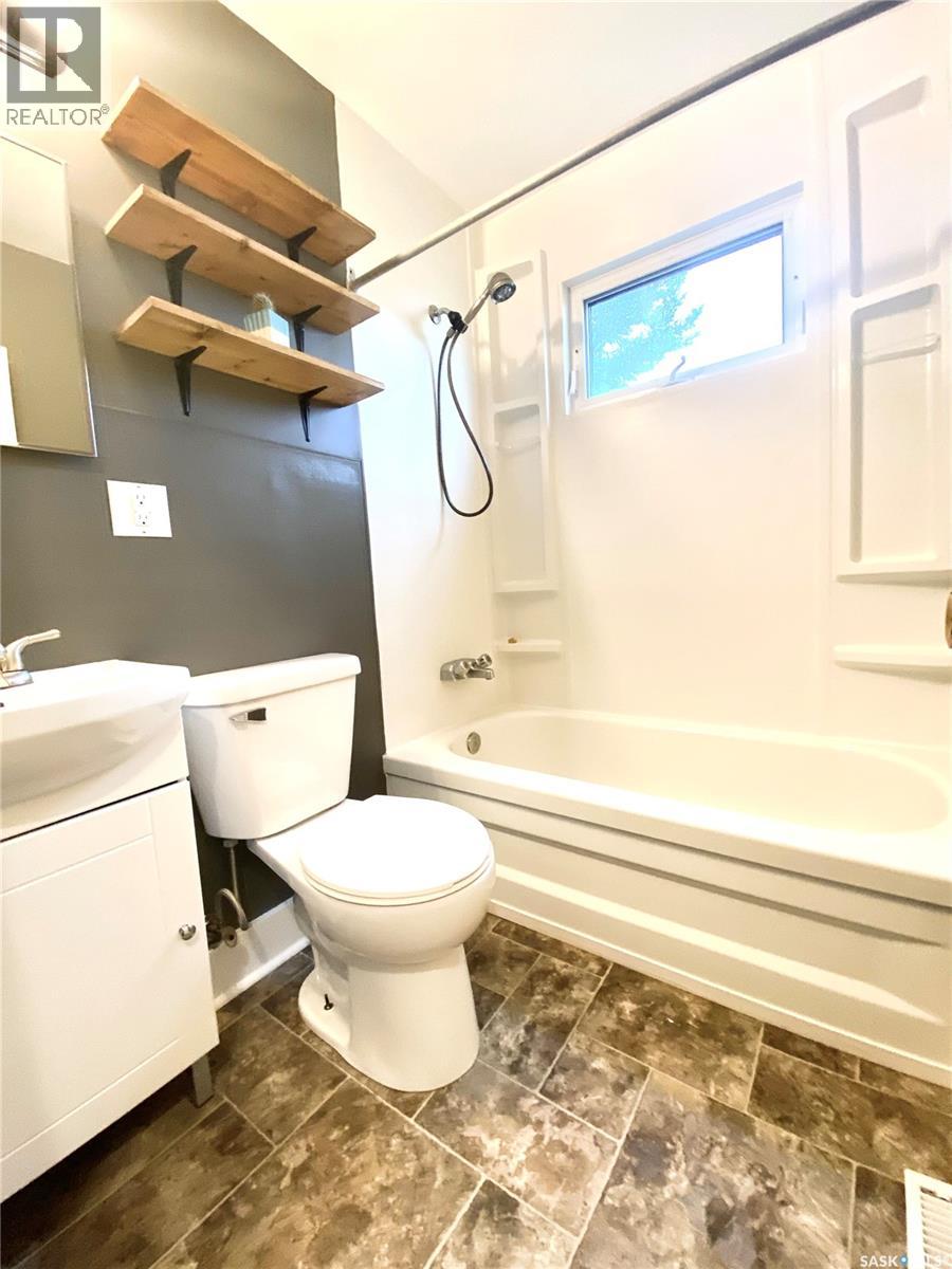 325 Grout Street Property Photo 20