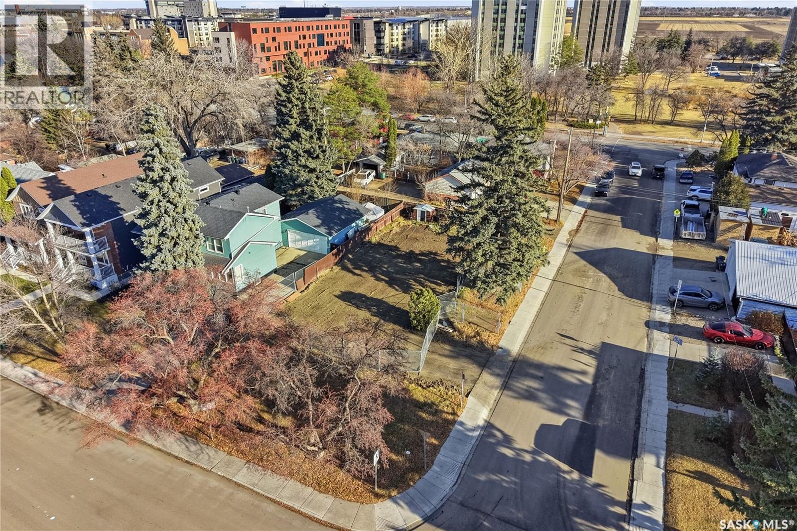 1401 Colony Street Property Photo 6