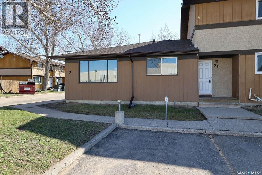 31 Mackenzie Way Property Photo 1